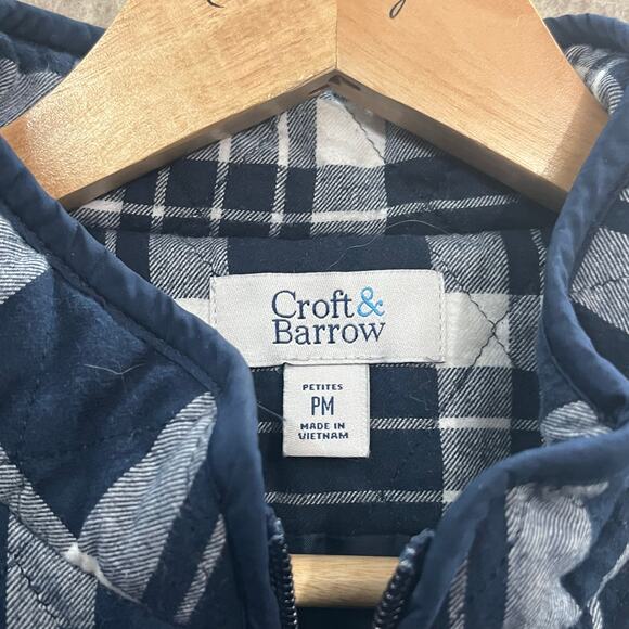 Croft and Barrow Blue and White Quilt Vest Size PM - Picture 2 of 7